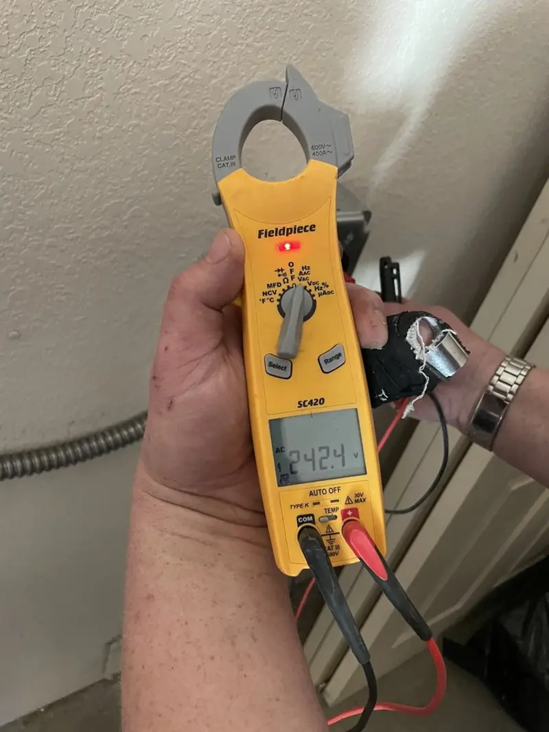 Voltage testing with clamp meter during Generator Installation in Jeffersonville
